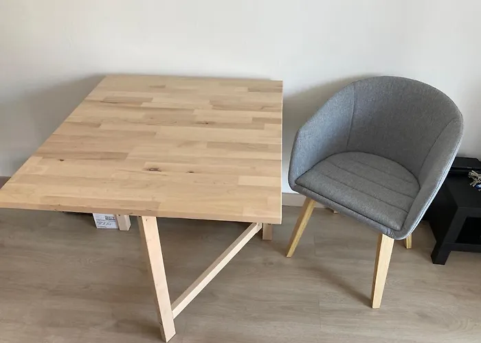 Neuf Beautiful 1-4 Pers Avec Parking Privé Et à 200 M *