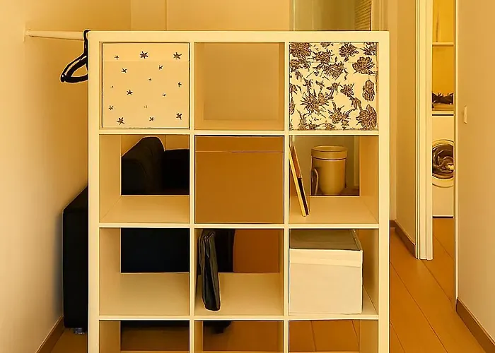 Neuf Beautiful 1-4 Pers Avec Parking Privé Et à 200 M *