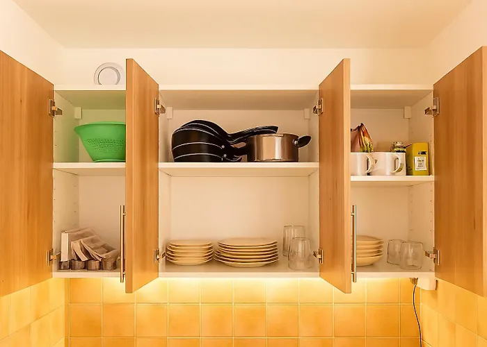 Neuf Beautiful 1-4 Pers Avec Parking Privé Et à 200 M Appartamento