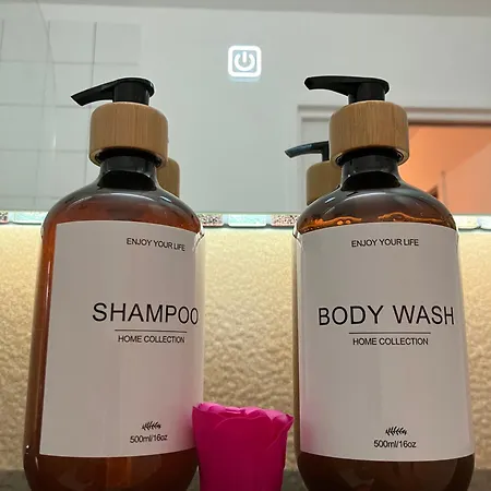 Neuf Beautiful 1-4 Pers Avec Parking Privé Et à 200 M Apartamento *