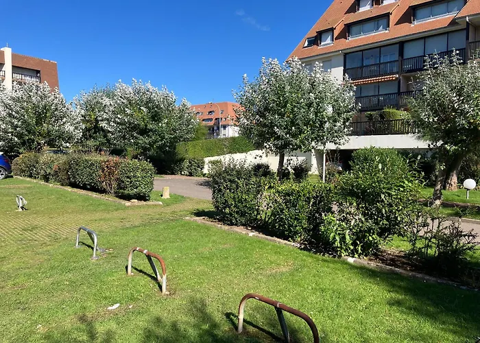 Neuf Beautiful 1-4 Pers Avec Parking Prive Et A 200 M